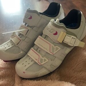 Louis Garneau White Cycling Shoes